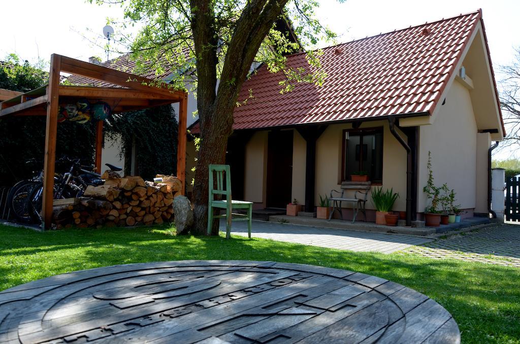 Hotel Penzion04 Třeboň Exterior foto
