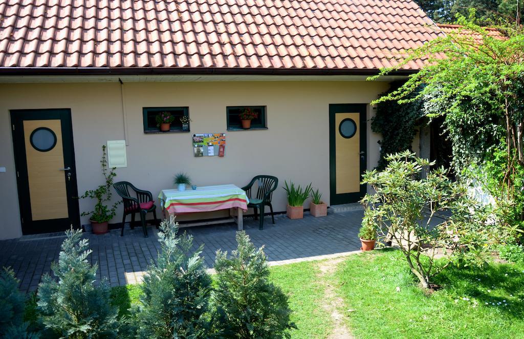 Hotel Penzion04 Třeboň Exterior foto